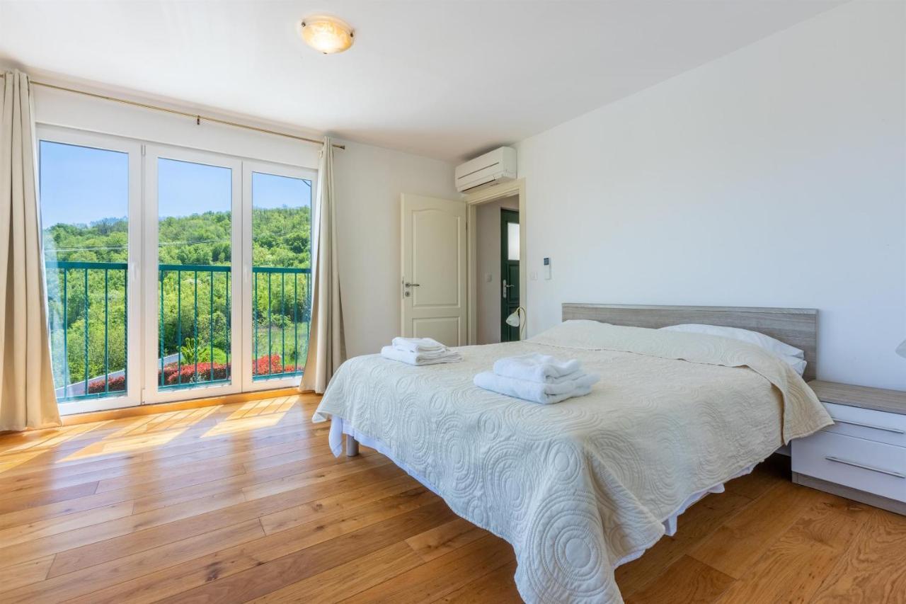 Villa Ana Мотовун Екстер'єр фото