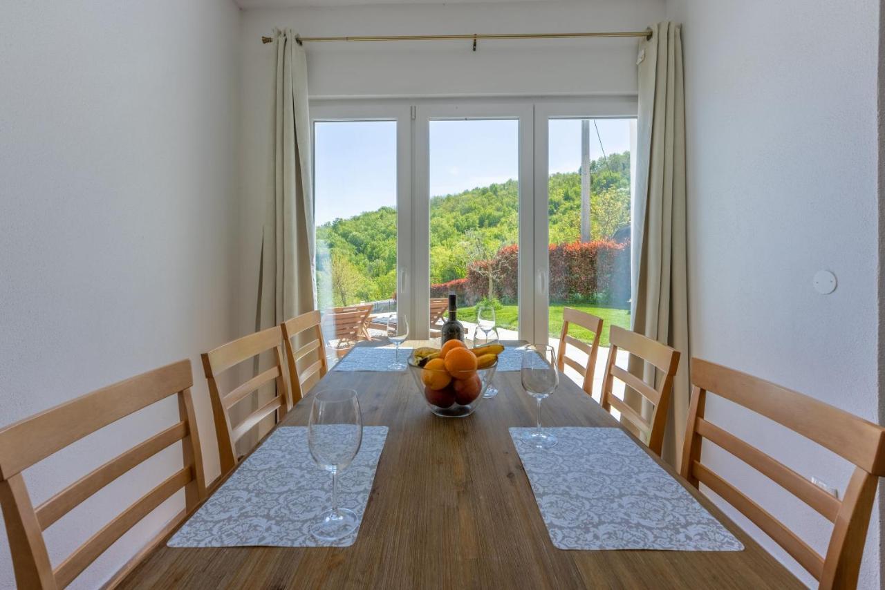Villa Ana Мотовун Екстер'єр фото